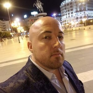 Meet your Posher, Aleksandar